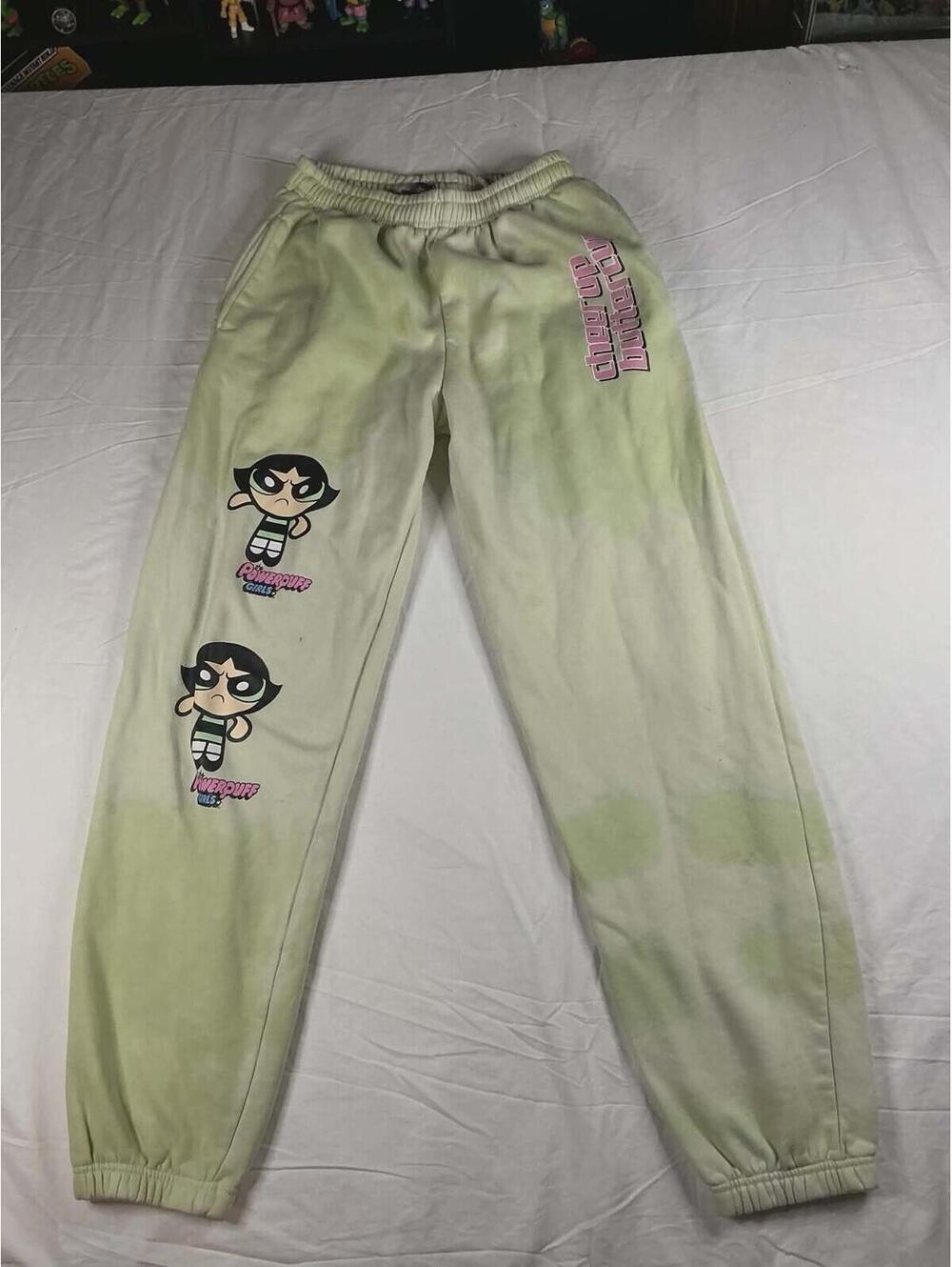 💚 Cartoon Network Powerpuff Girls Buttercup Women's Light Green Sweatpants 10